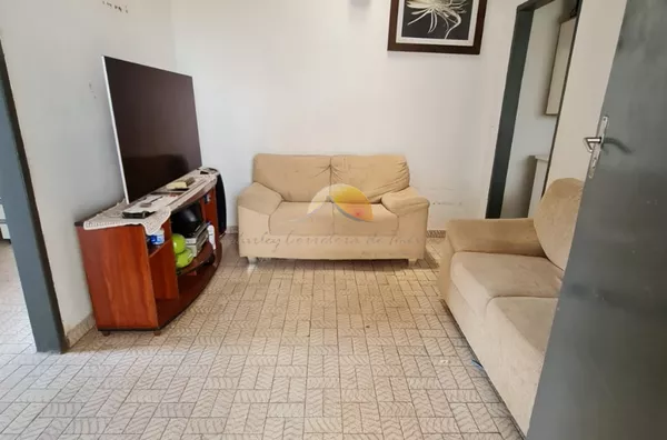 VENDO CASA NO BAIRRO CANTINA