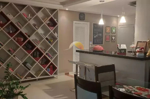 VENDO EXCELENTE CASA EM PIRANGUINHO!