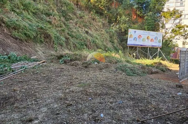 VENDO EXCELENTE TERRENO NO MORRO CHIC!