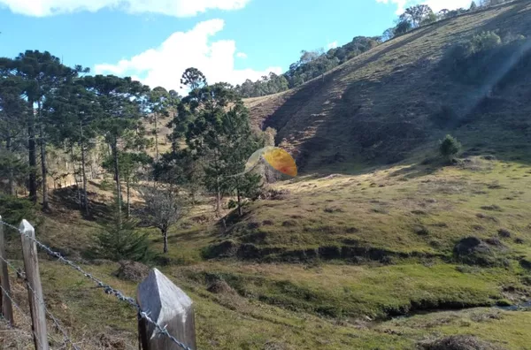 VENDE-SE TERRENO C/14 ALQUEIRES E MEIO. 