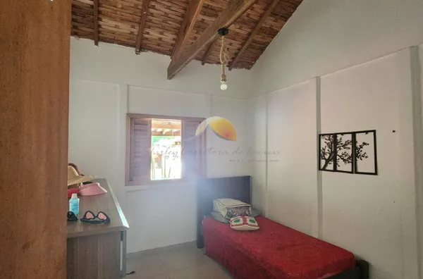 VENDO EXCELENTE CHÁCARA NO BAIRRO SÃO PEDRO