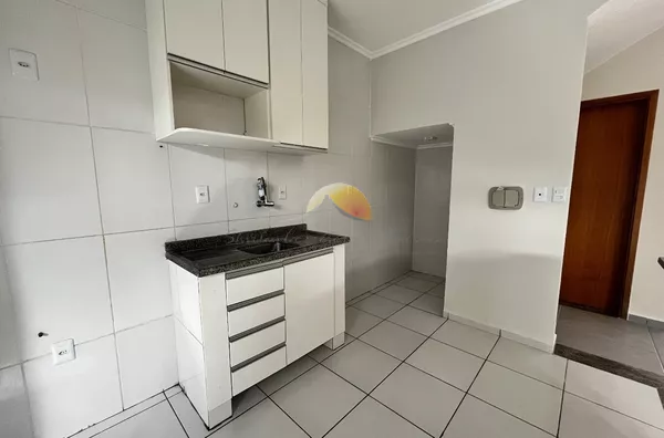 ALUGO CASA EM CONDOMÍNIO NO BAIRRO BOA VISTA