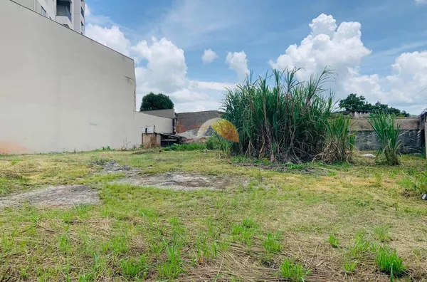 VENDO ÓTIMO TERRENO NO BAIRRO AVENIDA!