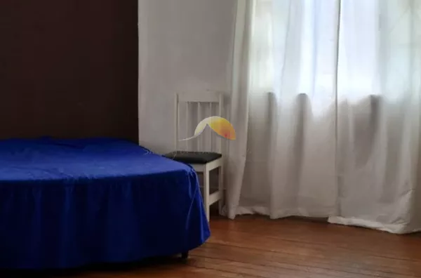 VENDE-SE CASA COMERCIAL COM 2 COMÉRCIOS E 2 KITNETS