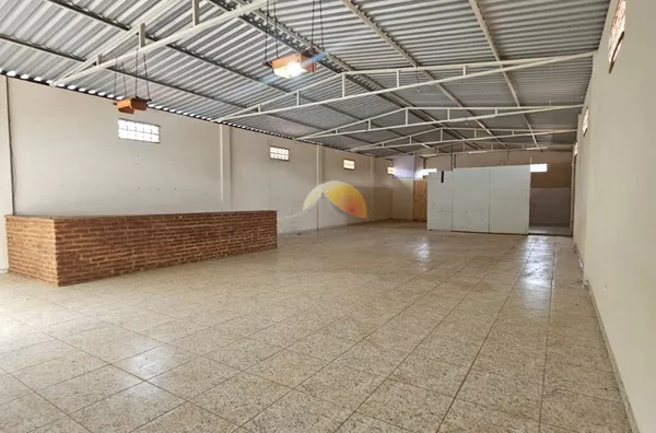 ÓTIMO GALPÃO EM PIRANGUÇU