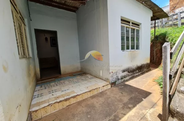 VENDO CASA NO BAIRRO CANTINA