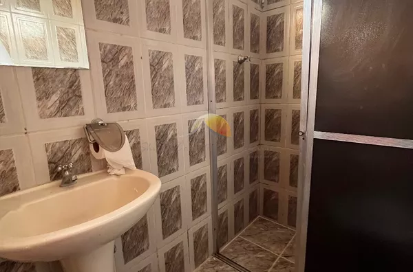 ALUGO APARTAMENTO TÉRREO NO BAIRRO VILA PODDIS!