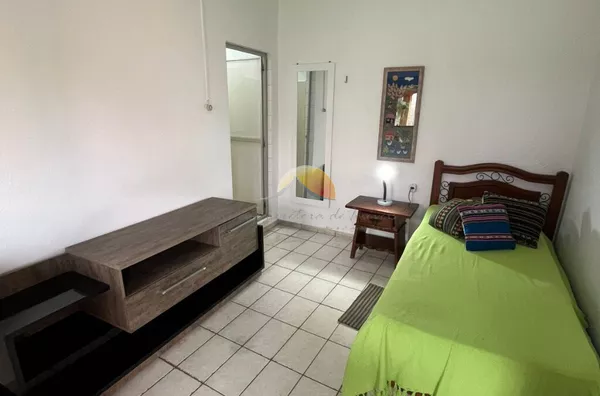 ALUGA-SE QUARTO NO BAIRRO VARGINHA!