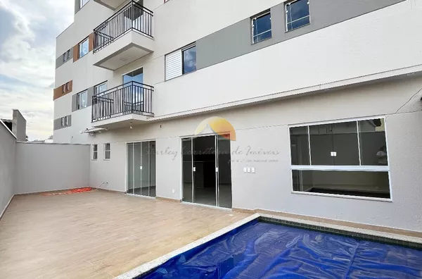 Área da piscina
