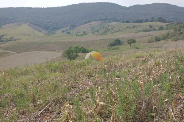 VENDO EXCELENTE SÍTIO EM TRÊS CORAÇÕES 