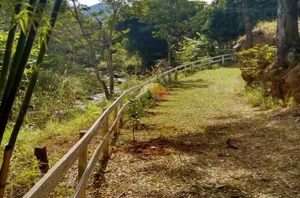 VENDO OU ALUGO CHÁCARA PARA TEMPORADA