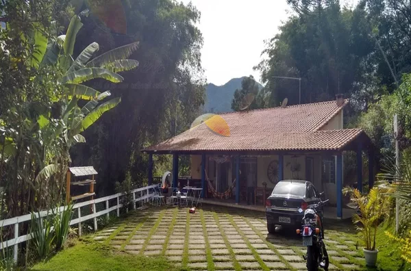 VENDO OU ALUGO CHÁCARA PARA TEMPORADA