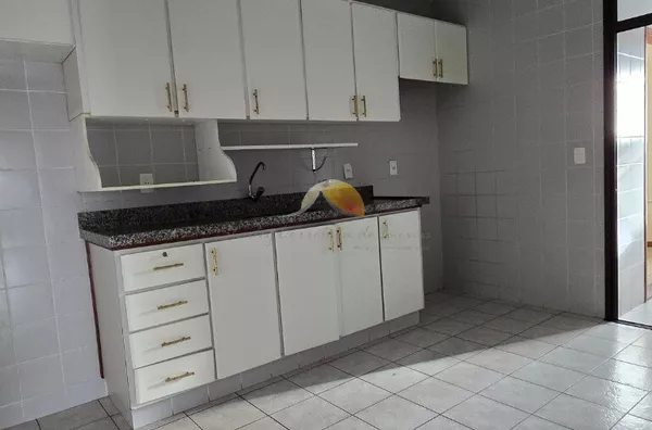 VENDO EXCELENTE APARTAMENTO NO CENTRO DE ITAJUBÁ!
