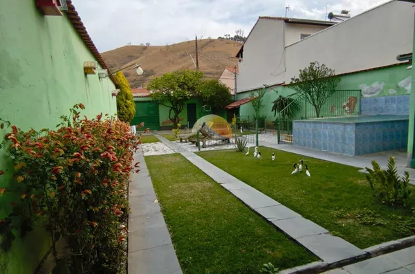 VENDO ÓTIMA CASA NO BAIRRO SÃO SEBASTIÃO 