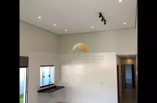 VENDO ÓTIMA CASA NO BAIRRO NOSSA SENHORA DE FÁTIMA!