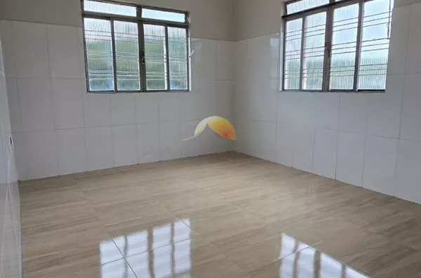 VENDO ÓTIMO PRÉDIO NO BAIRRO ESTIVA!