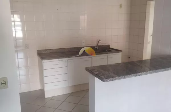 VENDO ÓTIMO APARTAMENTO NO BAIRRO VARGINHA! - Foto 4