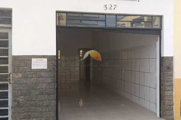 VENDO OU ALUGO PONTO COMERCIAL NO BAIRRO AVENIDA!