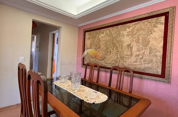 VENDO EXCELENTE APARTAMENTO MOBILIADO NO CORAÇÃO DE ITAJUBÁ!