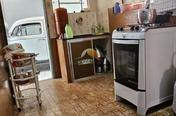 VENDO ÓTIMA CASA NO BAIRRO SANTA ROSA