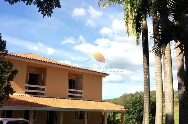 VENDE-SE ÓTIMA CHÁCARA EM PIRANGUINHO!