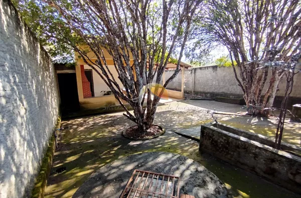 VENDO ÓTIMA CHÁCARA NO BAIRRO AÇUDE!