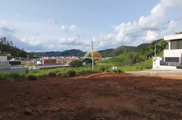 VENDO ÓTIMO TERRENO NO VALE DAS HORTÊNSIAS