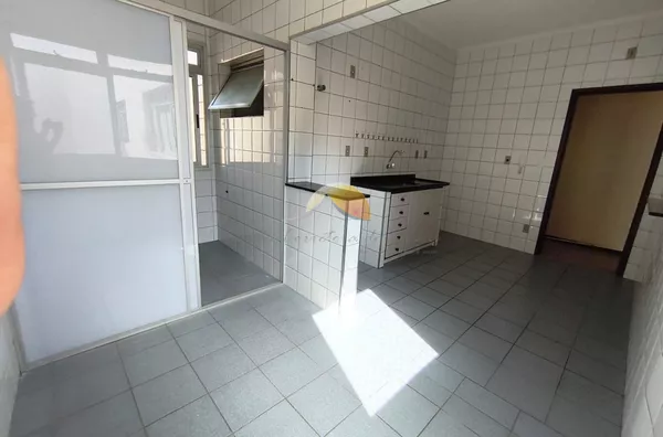 VENDO EXCELENTE APARTAMENTO NO BAIRRO VARGINHA