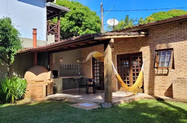 ALUGO PARA TEMPORADA – ÓTIMA CASA EM ILHABELA