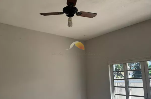 ALUGO EXCELENTE CASA NO BAIRRO PORTO VELHO 