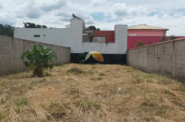 VENDO EXCELENTE TERRENO EM PIRANGUÇU!