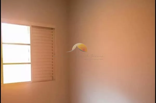 VENDO EXCELENTE CASA NA AVENIDA BPS!