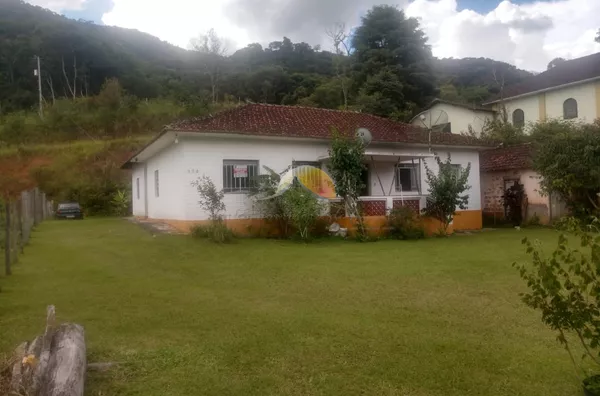 VENDO SÍTIO NO BAIRRO SÃO PEDRO