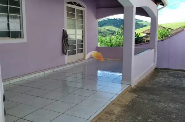 VENDE-SE ÓTIMA CHÁCARA EM PIRANGUINHO