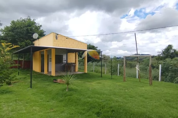 VENDO ÓTIMO SÍTIO NO BAIRRO VISTA VERDE 