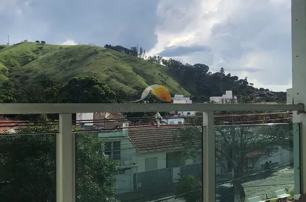 ALUGO ÓTIMO APARTAMENTO NO BAIRRO VARGINHA!