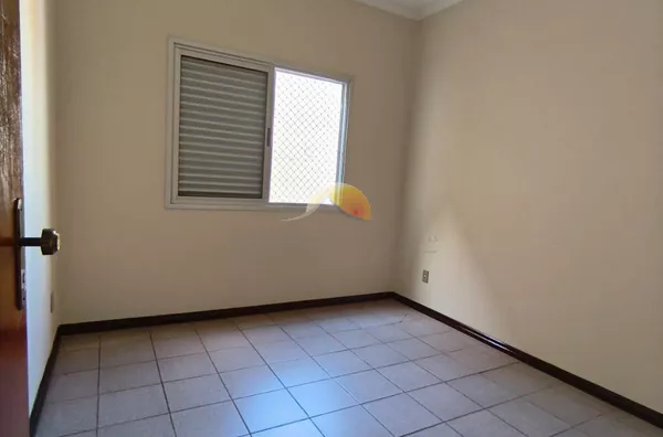 VENDO EXCELENTE APARTAMENTO NO BAIRRO VARGINHA