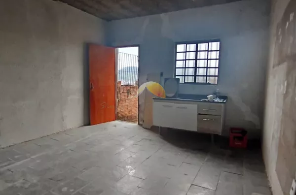 VENDO ÓTIMA CASA EM PROCESSO DE REFORMA NO LOTEAMENTO BAHAMAS