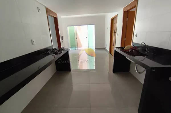 VENDO ÓTIMO APARTAMENTO NO BAIRRO SÃO VICENTE 