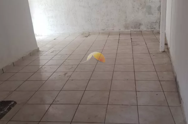 VENDO CASA DE 1 DORMITÓRIO NO REBOURGEON
