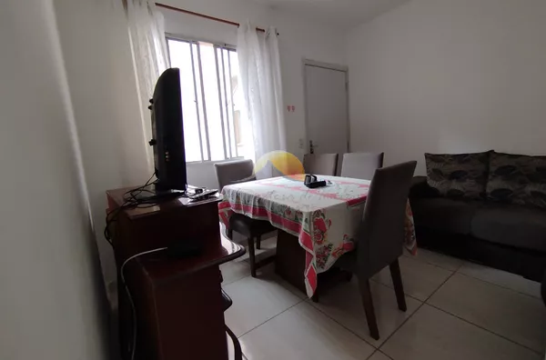 VENDO ÓTIMO APARTAMENTO NO BAIRRO BOA VISTA