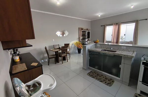 VENDO ÓTIMA CASA NO BAIRRO JARDIM DAS PALMEIRAS