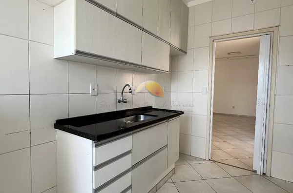 ALUGO EXCELENTE APARTAMENTO NO EDIFÍCIO SÃO BENEDITO! - Foto 4