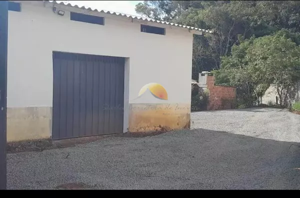 ALUGO ÓTIMO GALPÃO NO BAIRRO JURU!