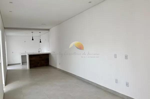 VENDO ÓTIMA CASA NO VALE DAS HORTÊNSIAS!