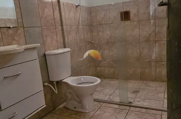 ALUGA-SE CASA NO BAIRRO RETIRO