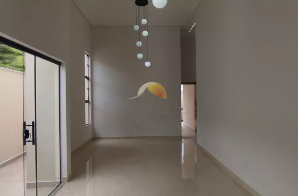 VENDO ÓTIMA CASA NO VALE DAS HORTÊNSIAS 