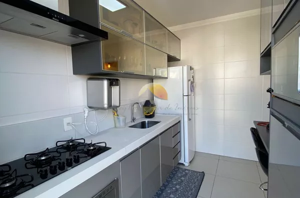 VENDO EXCELENTE APARTAMENTO NO RESIDENCIAL SÃO TIAGO