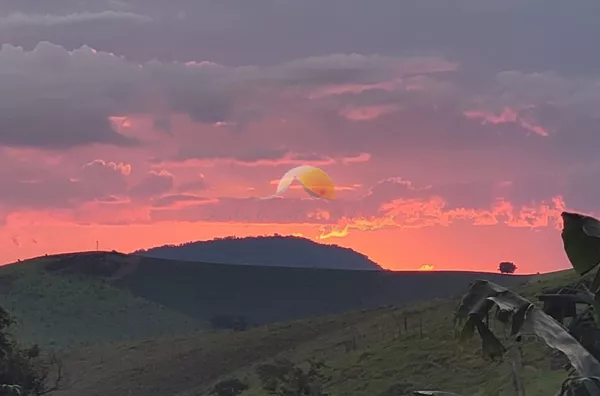 VENDO BELA CHÁCARA EM SÃO JOSÉ DO ALEGRE