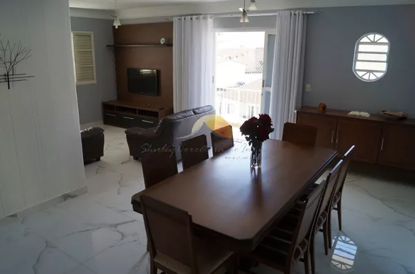 VENDO EXCELENTE APARTAMENTO NO MORRO CHIC!